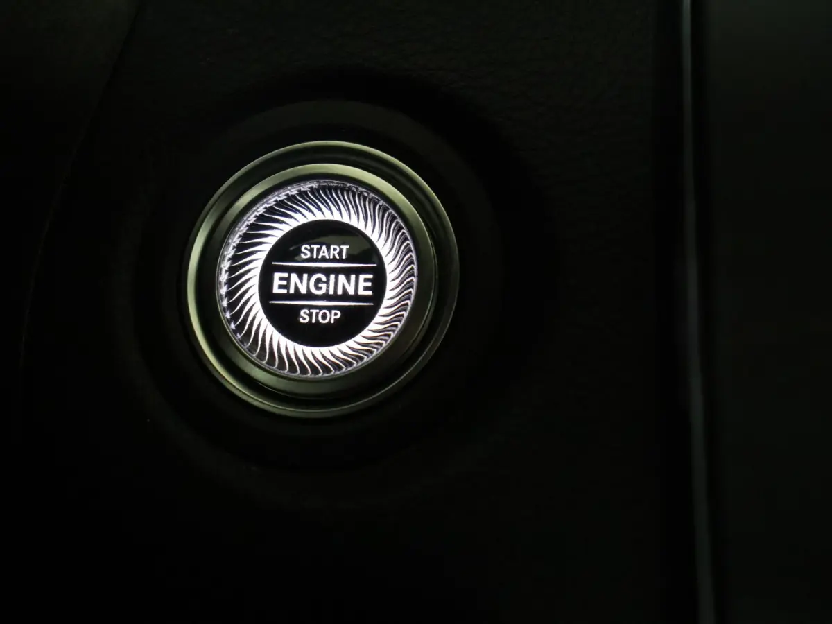 180 Advantage Pack / Facelift / Digitale cockpit / Automaat /Carplay /Dodehoek /Achteruitrijcamera