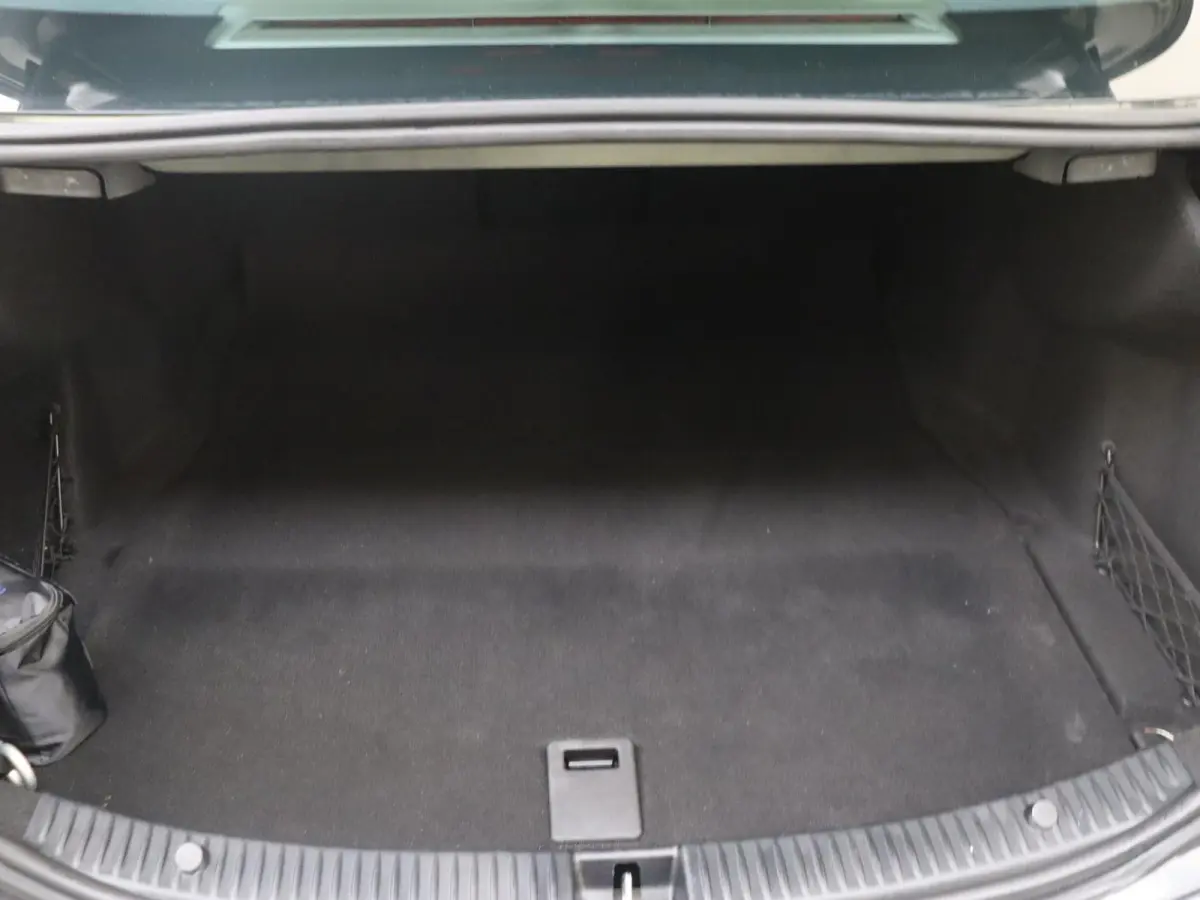 180 Advantage Pack / Facelift / Digitale cockpit / Automaat /Carplay /Dodehoek /Achteruitrijcamera