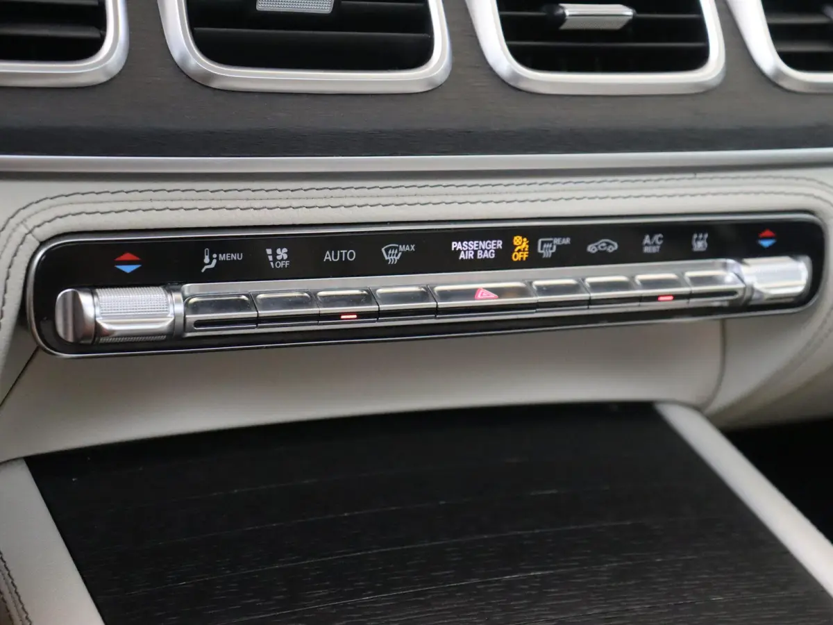 350 de 4MATIC / AMG/ 21 inch/ Panoramadak/ AIRMATIC/ Burmester