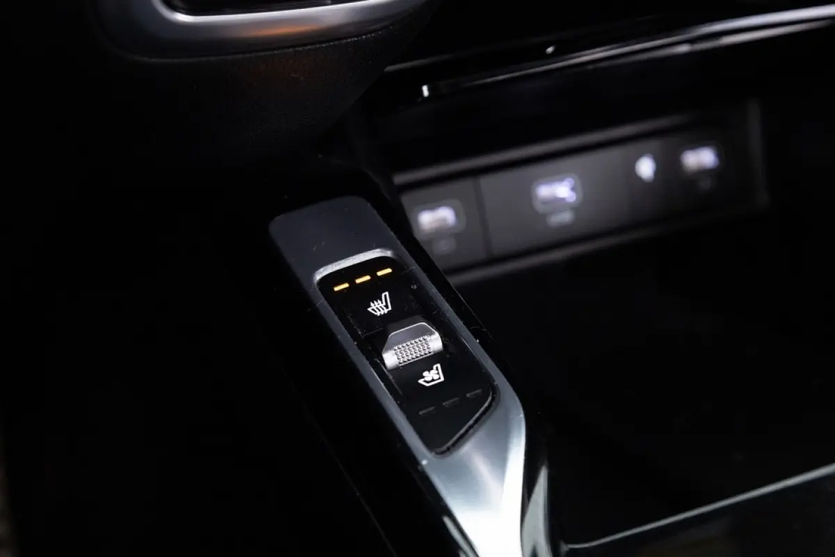 1.6 T-GDI Plug-in Hybrid 4WD ExecutiveLine | LEDER | Head-Up | LEDER | Stoelventilatie !