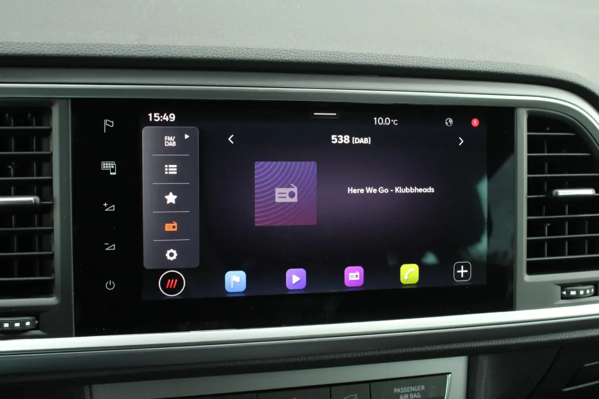 1.5 TSI 150pk DSG FR Business Intense | Trekhaak Wegklapbaar | 18" Velgen