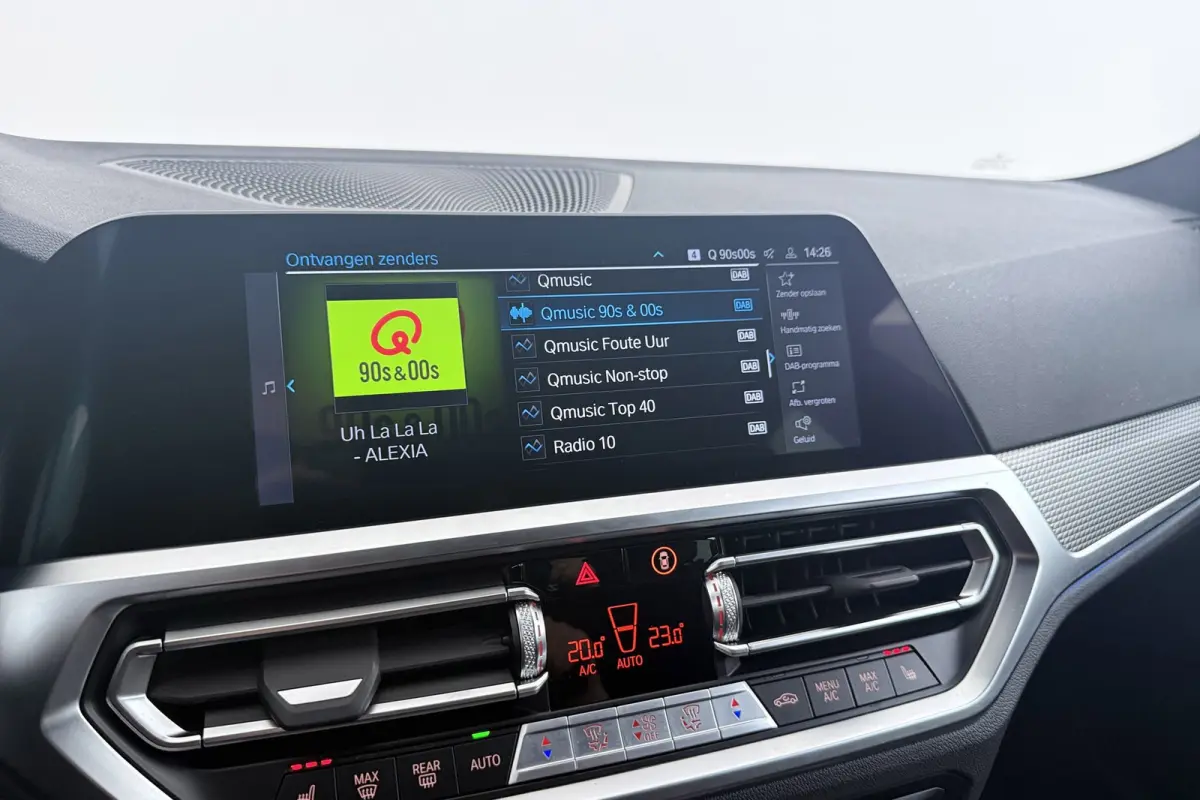 320e Business Edition Plus M-Sport | Trekhaak | Adap. Cruise | Org NL | Sportstoelen | Leer | 3-Zone Clima |