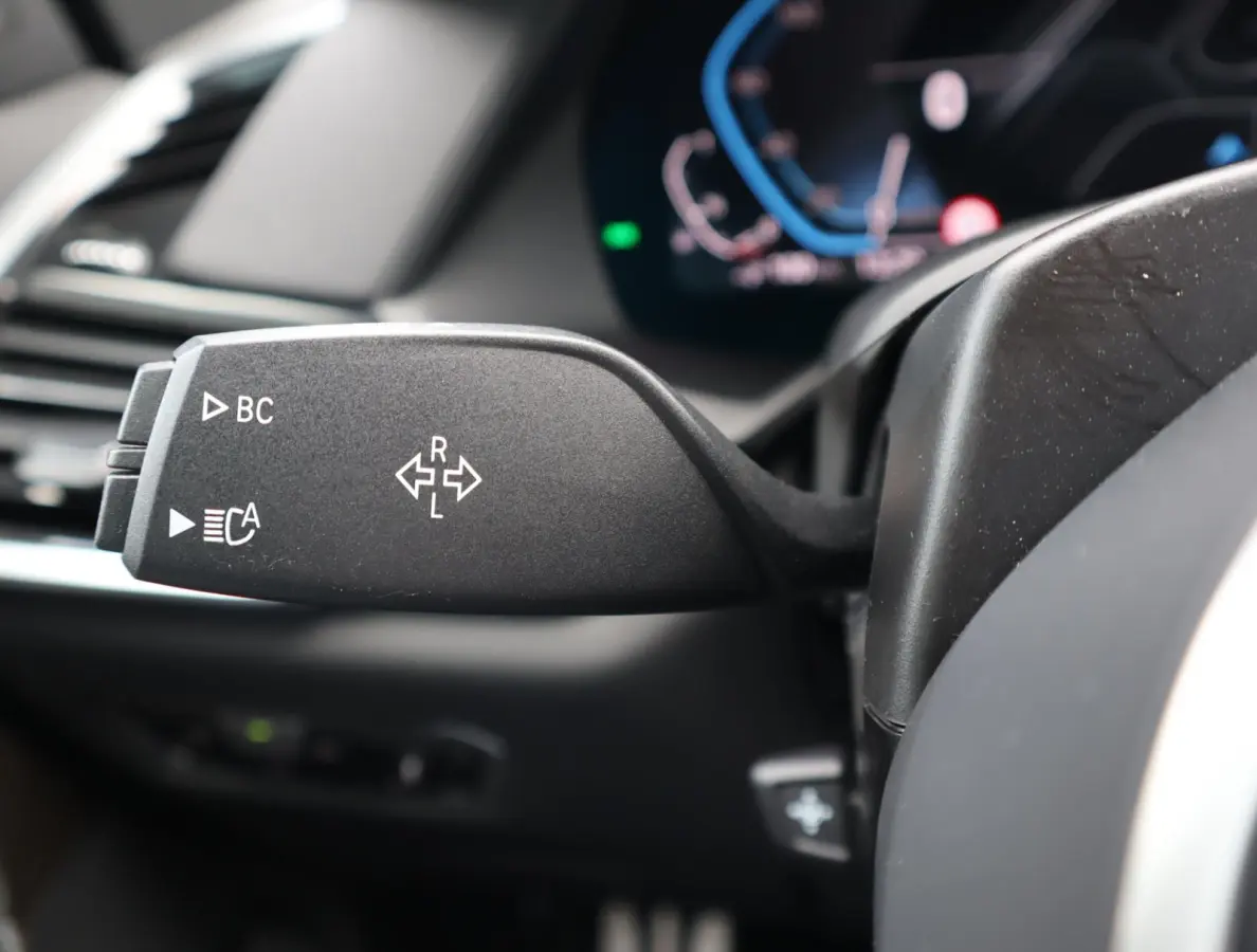 xDrive45e M Sport | Pano | Stoel ventilatie | Comfort Stoelen| ACC | HUD | 360 Camera
