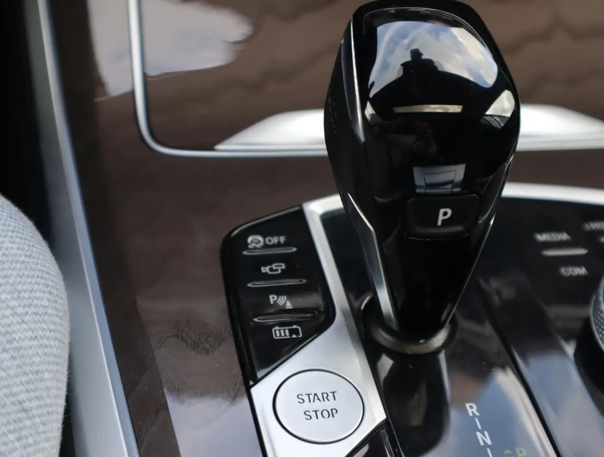 xDrive45e M Sport | Pano | Stoel ventilatie | Comfort Stoelen| ACC | HUD | 360 Camera
