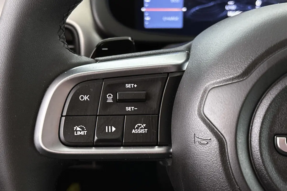 1.2 e-Hybrid Altitude JBL Keyless Elektrische Achterklep