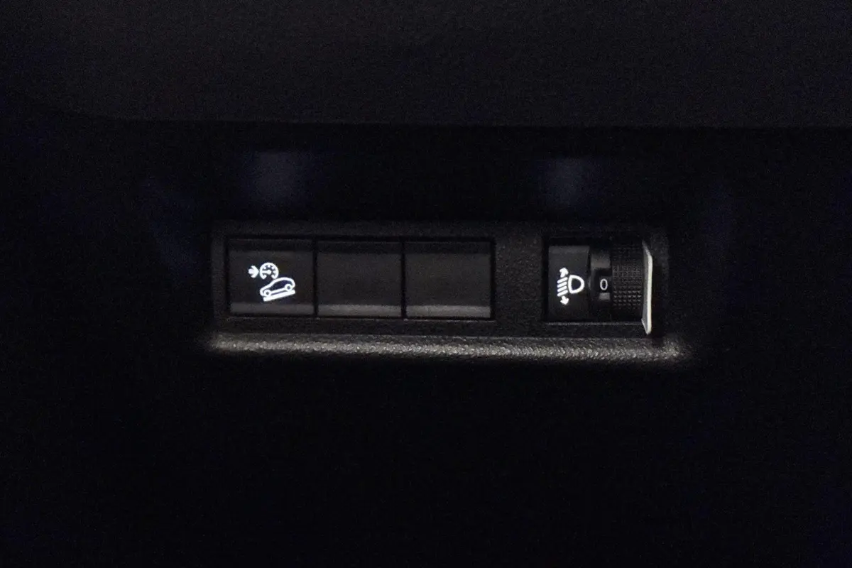 1.2 e-Hybrid Altitude JBL Keyless Elektrische Achterklep