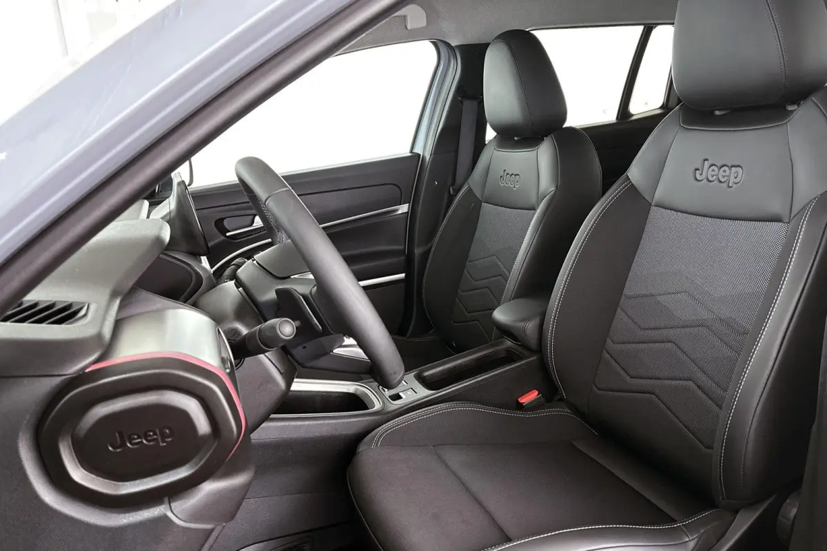 1.2 e-Hybrid Altitude JBL Keyless Elektrische Achterklep