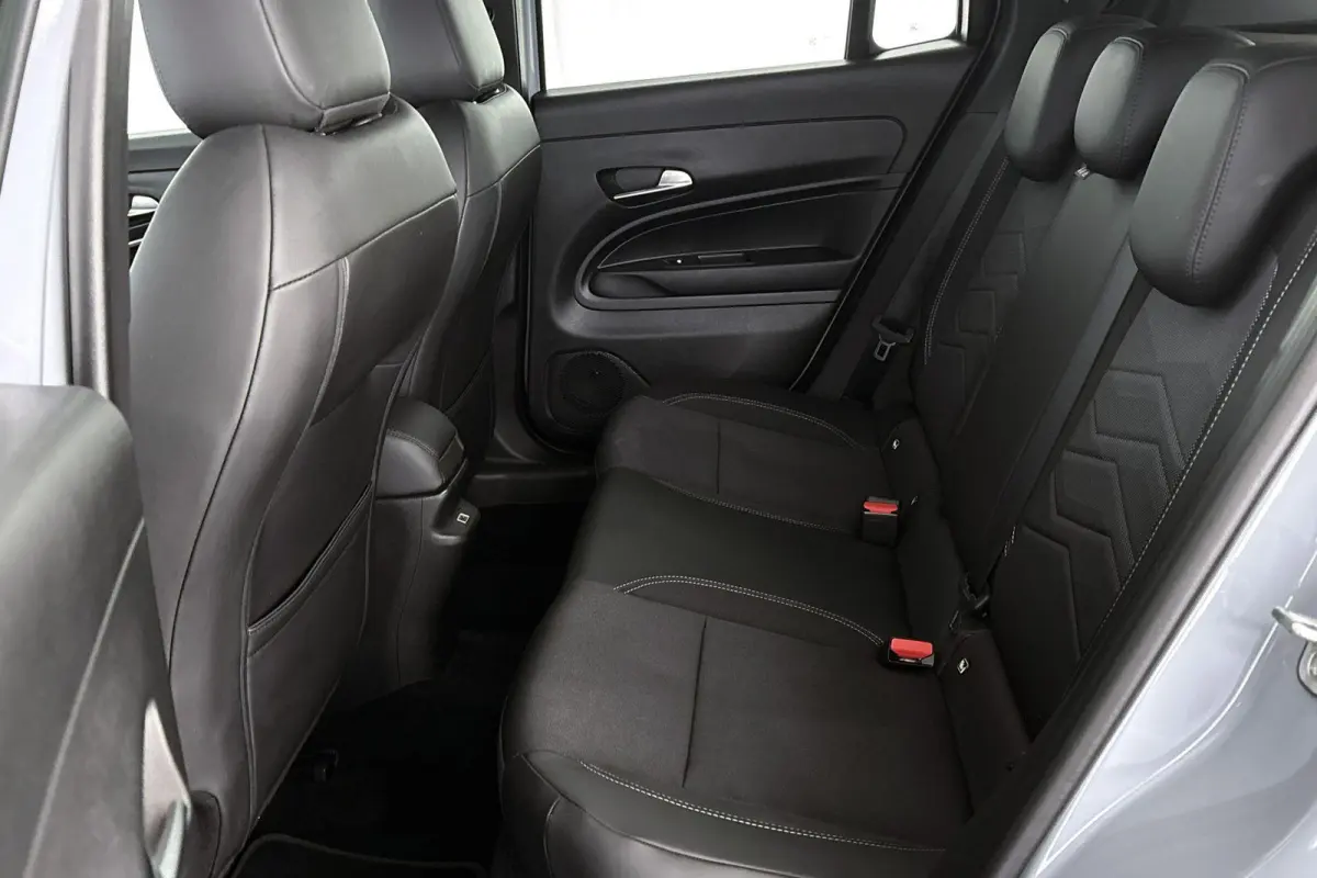1.2 e-Hybrid Altitude JBL Keyless Elektrische Achterklep