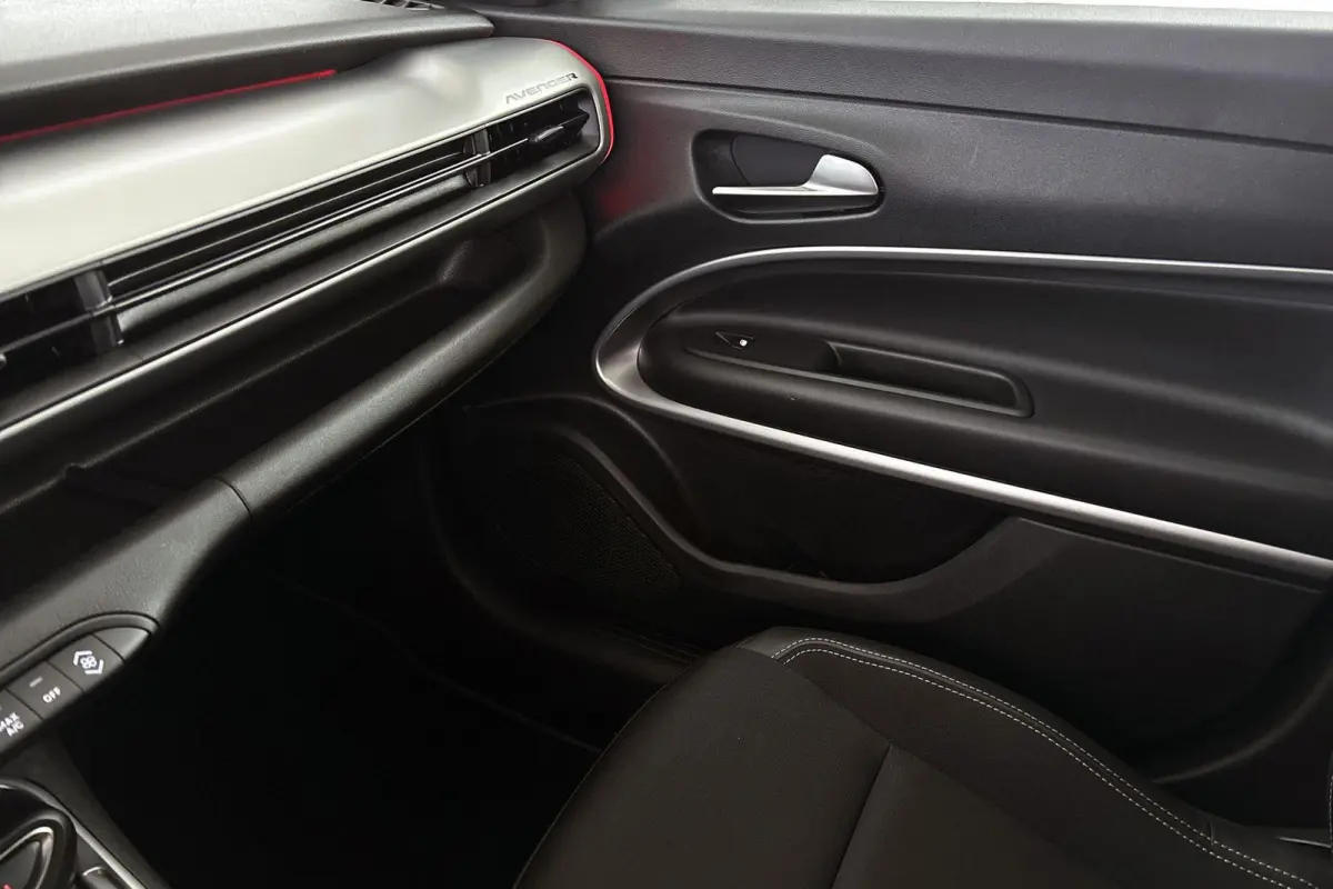 1.2 e-Hybrid Altitude JBL Keyless Elektrische Achterklep