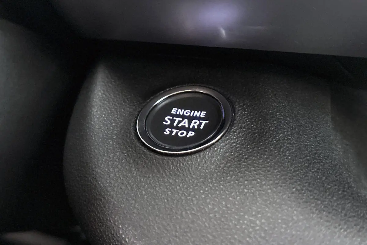 1.2 e-Hybrid Altitude JBL Keyless Elektrische Achterklep