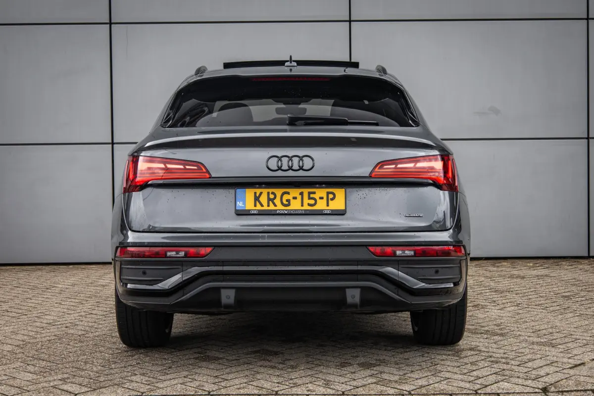 55 TFSIe 367pk quattro S edition | Luchtvering | Trekhaak | Panoramadak