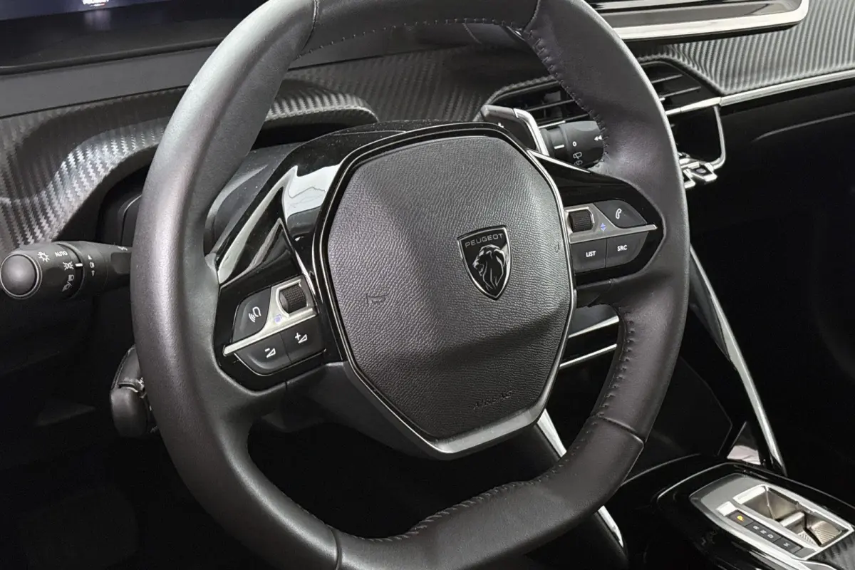 1.2 Hybrid 110 e-DCS6 Allure NL Auto Apple CarPlay Parkeersensoren