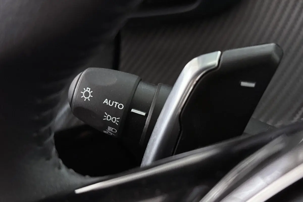 1.2 Hybrid 110 e-DCS6 Allure NL Auto Apple CarPlay Parkeersensoren
