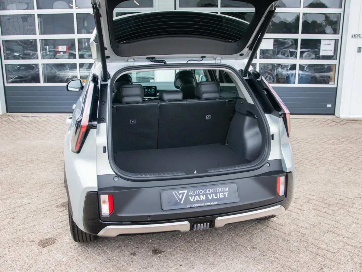 1.6 GDi Hybrid DynamicPlusLine | Actieprijs* | Navi. | Clima. | Adapt. Cruise. | Parkeersensoren | Achteruitrijcamera | Bekleding In Lederlook | Dodehoekassistentie | Schuif-/Kanteldak | Sto