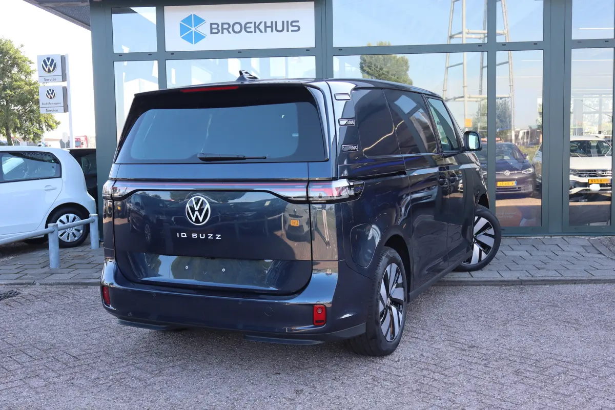 Bulli Limited edition 79 kWh | Achteruitrijcamera | Apple Carplay/Android Auto|telefoonintegratie premium | Cruise control adaptief met Stop&Go en stuurhulp