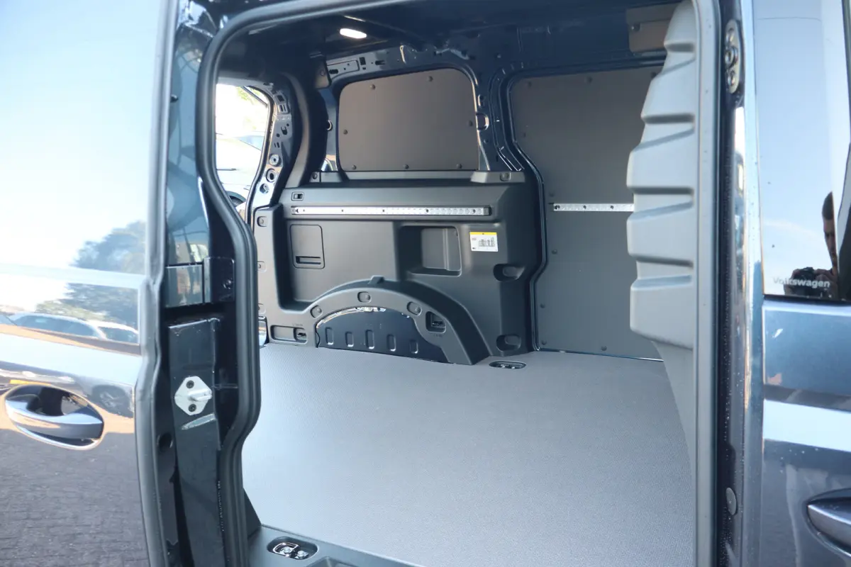Bulli Limited edition 79 kWh | Achteruitrijcamera | Apple Carplay/Android Auto|telefoonintegratie premium | Cruise control adaptief met Stop&Go en stuurhulp