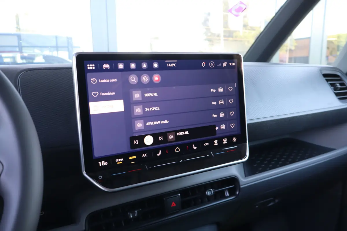 Bulli Limited edition 79 kWh | Achteruitrijcamera | Apple Carplay/Android Auto|telefoonintegratie premium | Cruise control adaptief met Stop&Go en stuurhulp