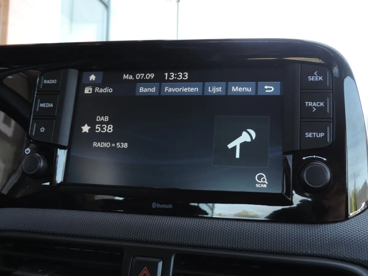 1.0 Comfort 35.000km | 1e Eig | Cruise contr | Bluetooth | DAB | CarPlay | Airco