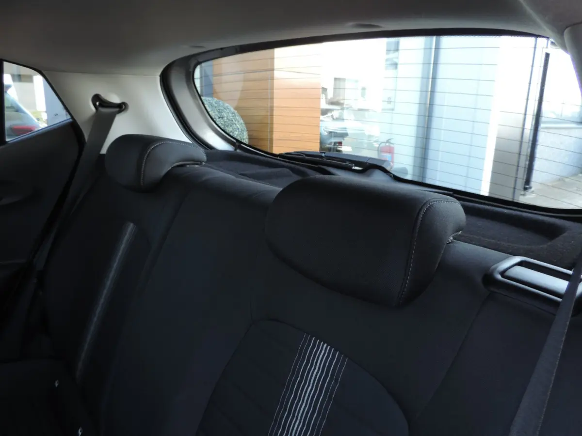 1.0 Comfort 35.000km | 1e Eig | Cruise contr | Bluetooth | DAB | CarPlay | Airco