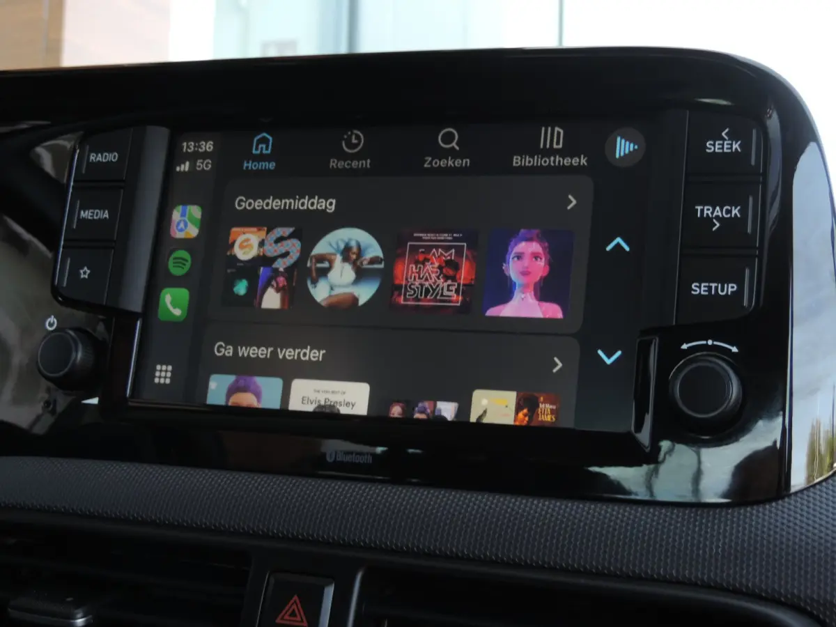1.0 Comfort 35.000km | 1e Eig | Cruise contr | Bluetooth | DAB | CarPlay | Airco