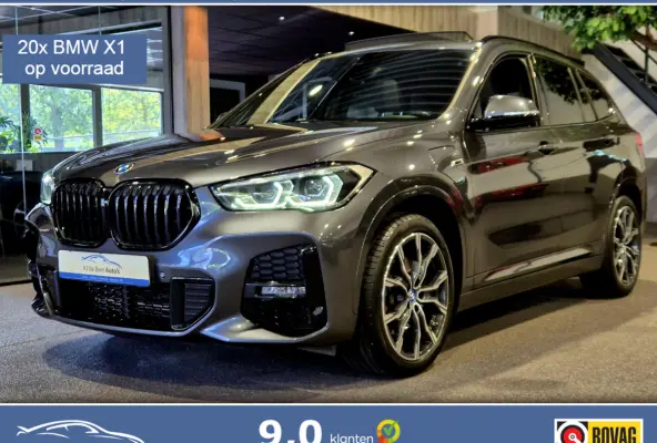 xDrive25e High Executive M-Sport | Panorama | 19" | HUD | Trekhaak | Camera | Stoelverwarming