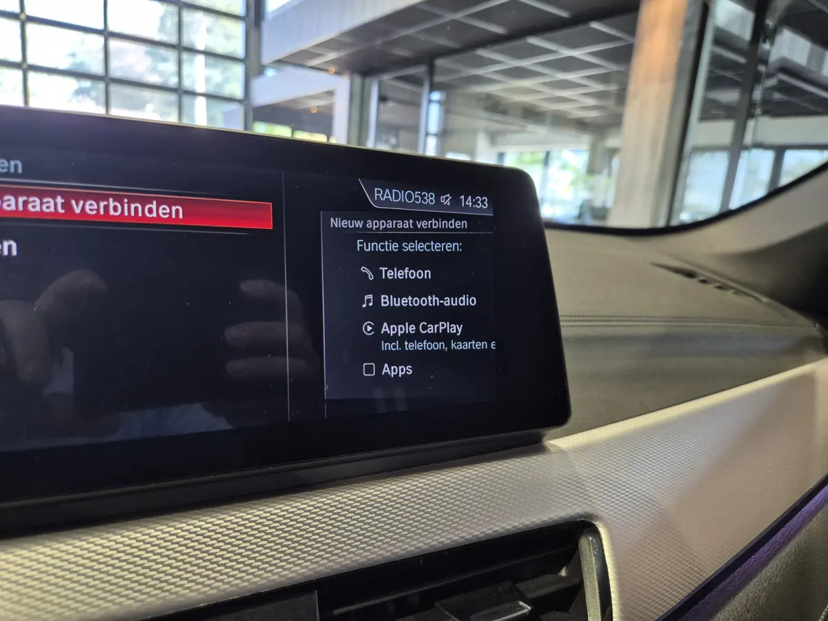xDrive25e High Executive M-Sport | Panorama | 19" | HUD | Trekhaak | Camera | Stoelverwarming