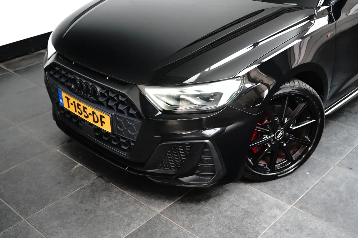 40 TFSI S Line edition one 3x S-Line | Automaat | Airco | Black Pack | Camera | LED | LMV 17" | PDC V&A | Stoelverwarming |