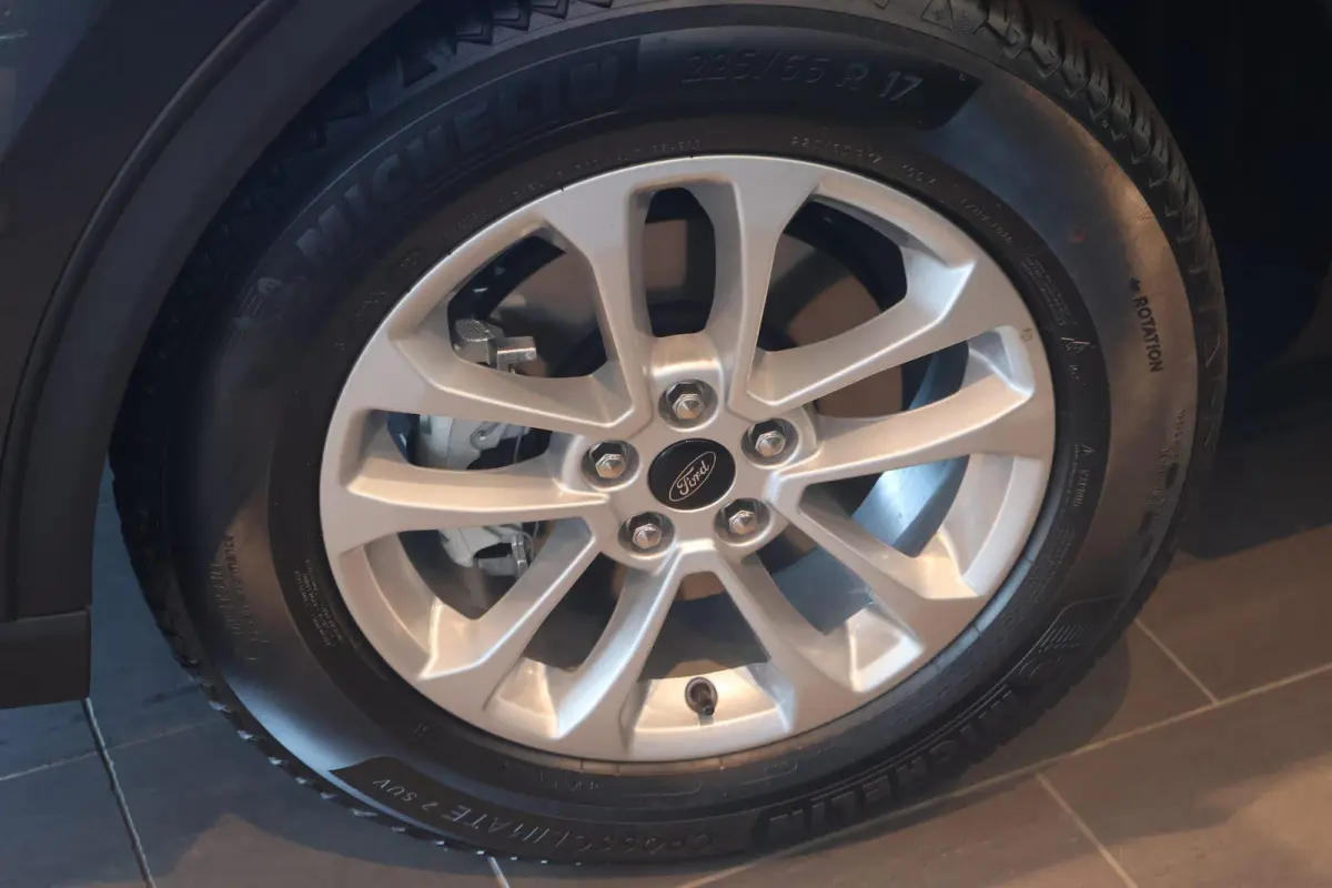 2.5 PHEV Titanium | Voorraad! | Elektrische Trekhaak | Adaptive Cruise | 360 camera | all Season banden | Winterpack | Blind Spot |