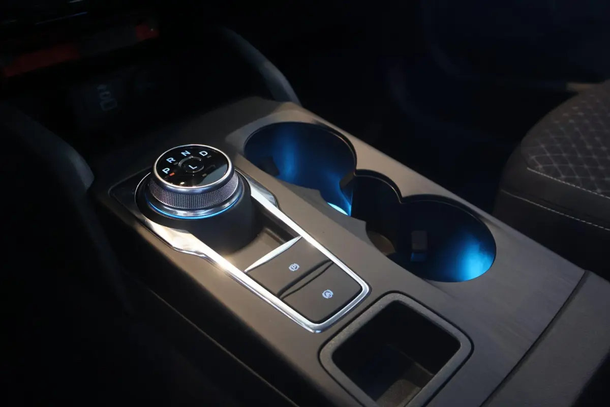 2.5 PHEV Titanium | Voorraad! | Elektrische Trekhaak | Adaptive Cruise | 360 camera | all Season banden | Winterpack | Blind Spot |