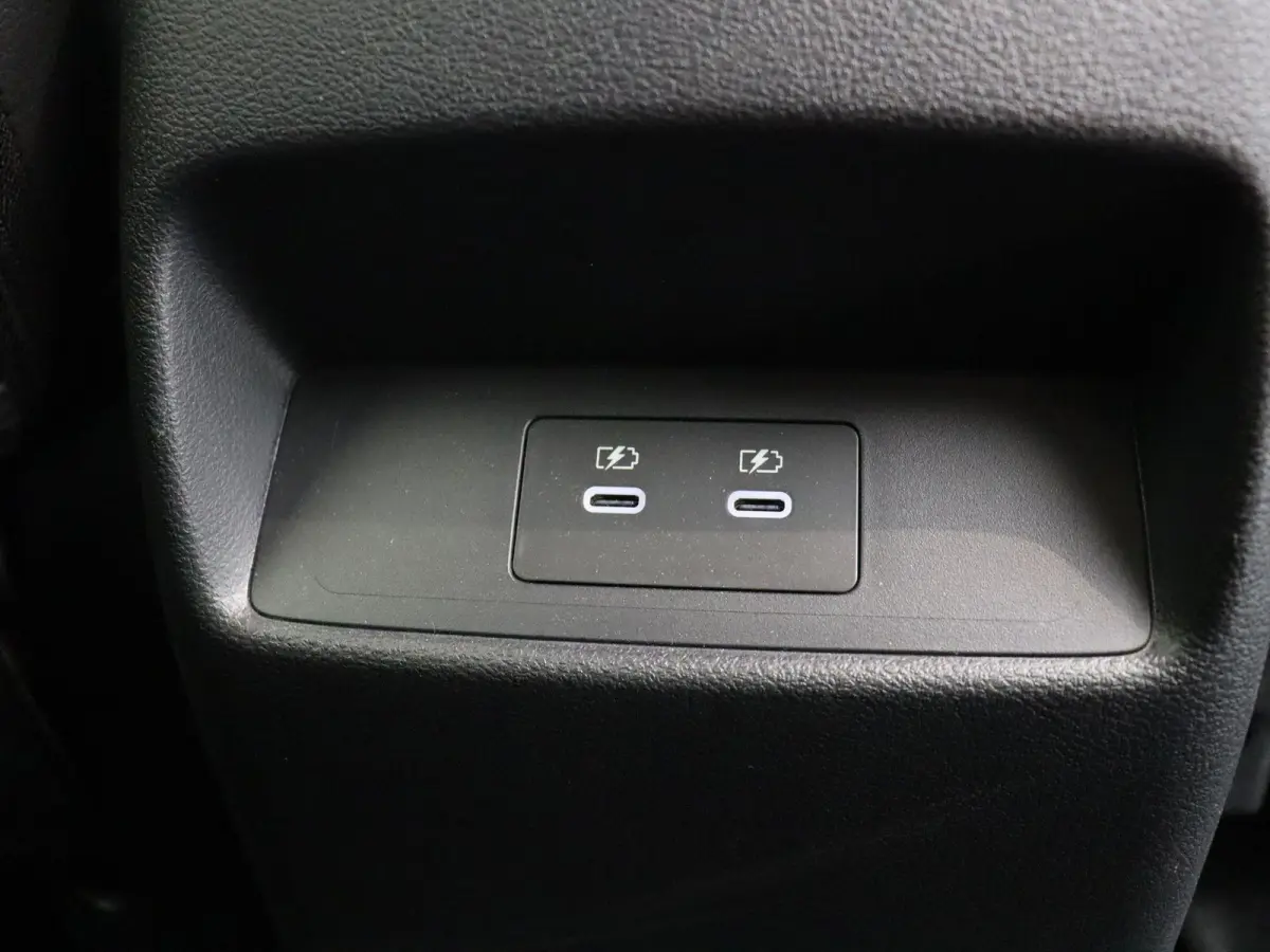 158pk MHEV Xtronic N-Connecta | Rondomzicht camera | Climate control | Stoel, stuur en voorruitverwarming | Pilot assist | Navigatie | Trekgewicht 1800KG geremd |