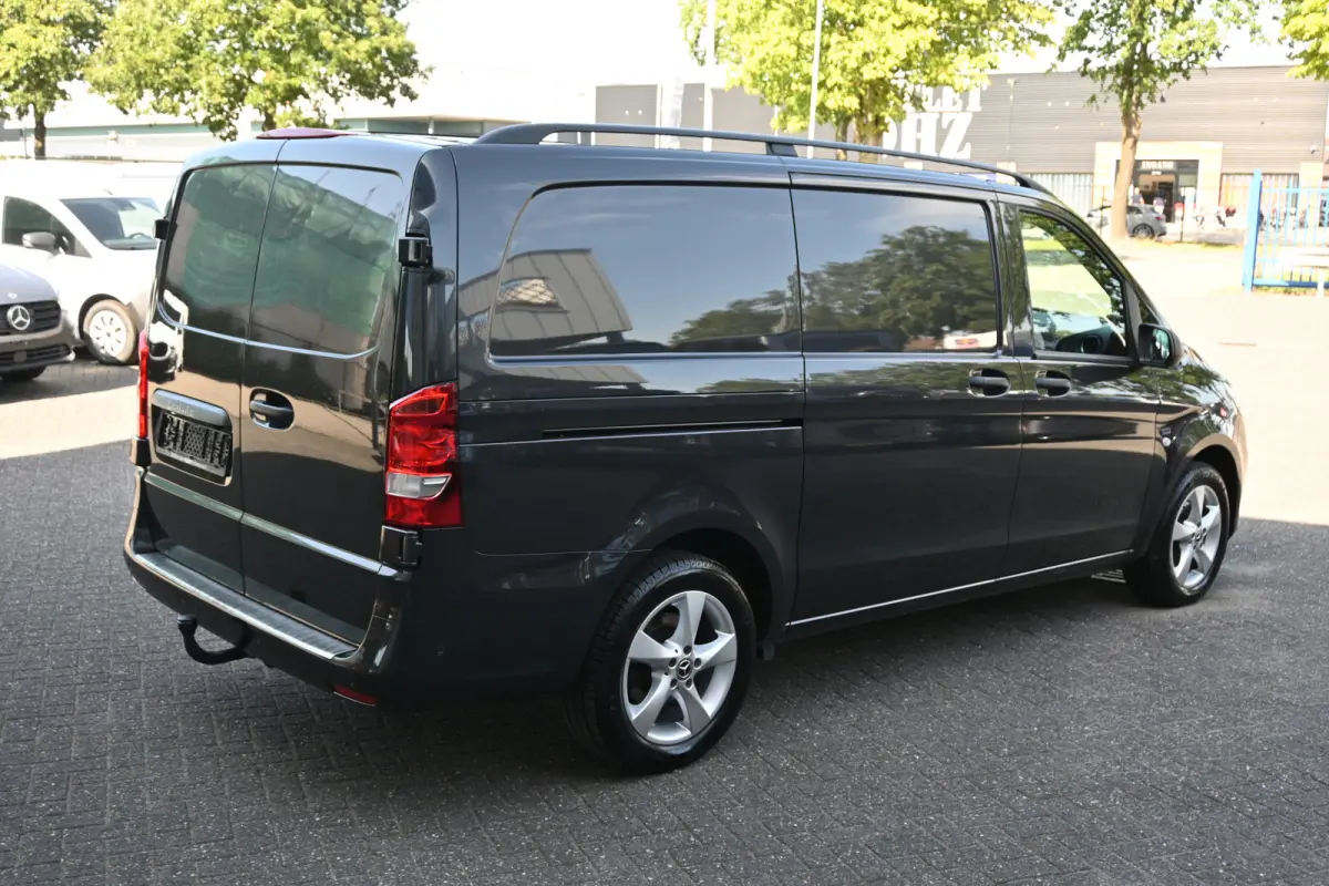 119 CDI L2 LED, Climate control, Audio 40 navigatie, Parkeerpakket, Etc.