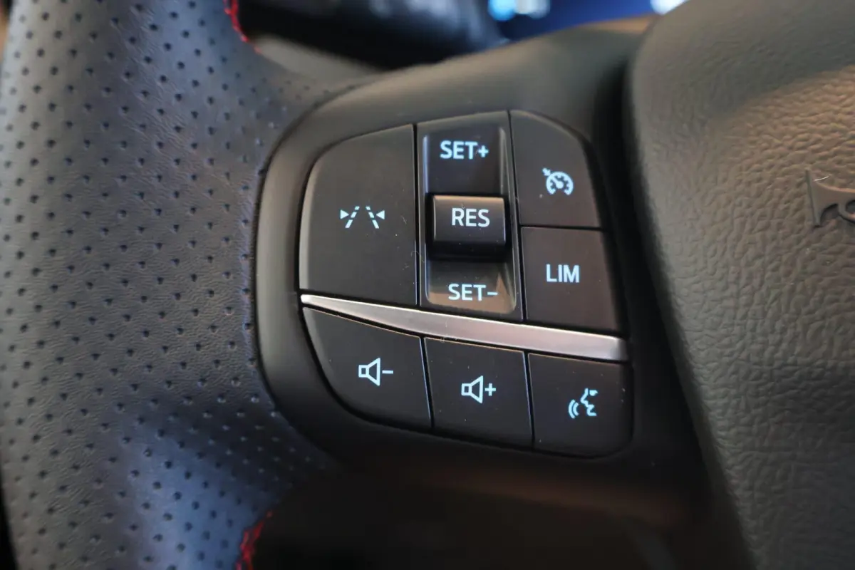 2.5 PHEV ST-Line | Voorraad! | Elektrische Trekhaak | All Season banden | Winterpack | Camera | Cruise Control | Blind Spot |