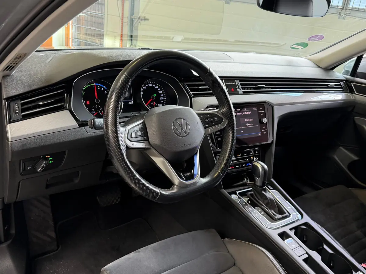 GTE 1.4 TSI PHEV Business, Automaat, Navi, Stoelverwarming, Carplay