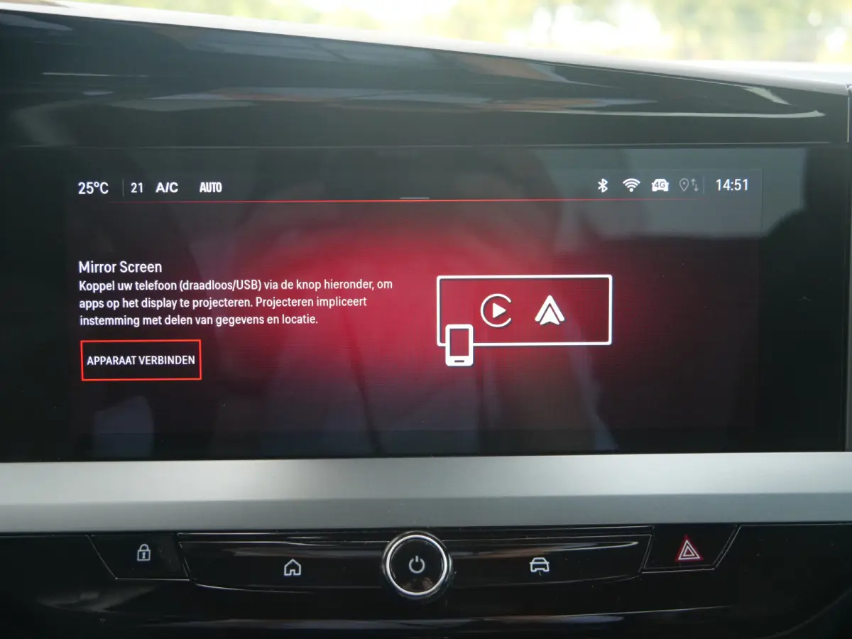 1.2 Turbo Ultimate 130 Pk Automaat DAB / Apple Carplay / Camera / 18 inch