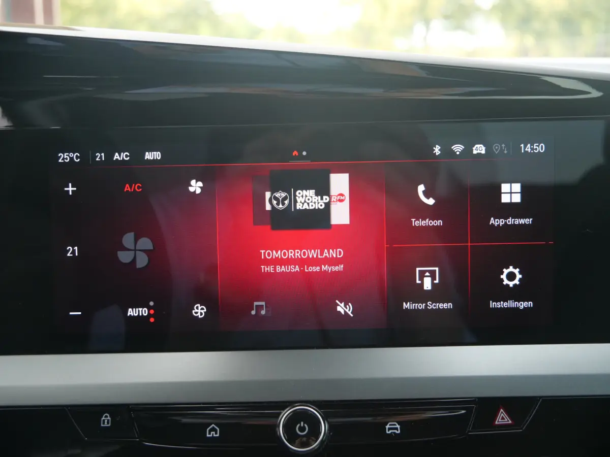 1.2 Turbo Ultimate 130 Pk Automaat DAB / Apple Carplay / Camera / 18 inch