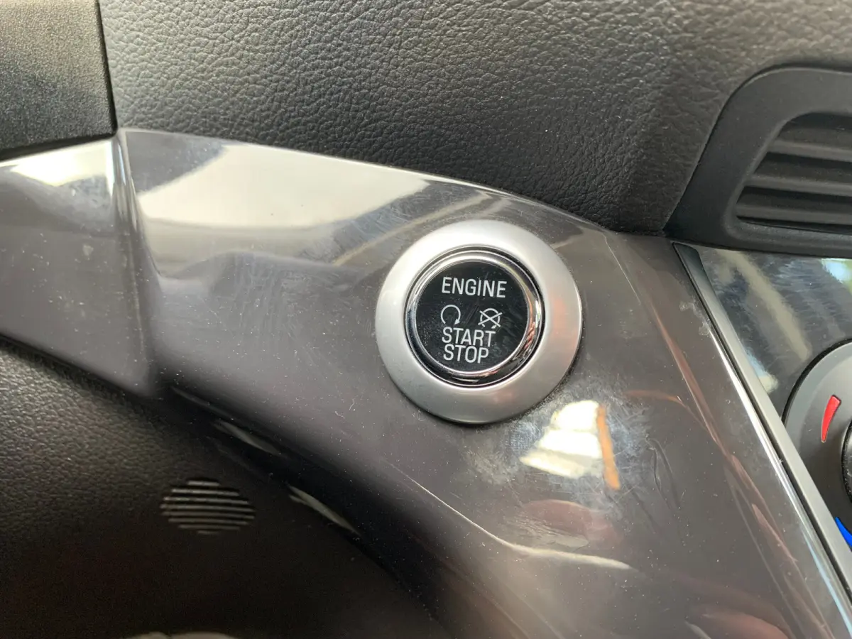 1.5 Titanium Styling Pack Airco | Camera | Cruise Control | DAB | Keyless | LMV 17" | Navi | PDC V&A | Trekhaak |
