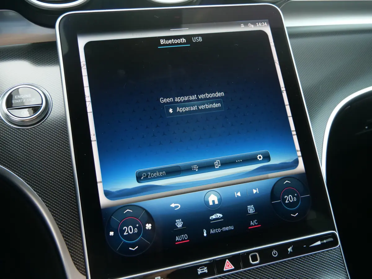 180 Luxury Line 170 Pk Automaat Navi / DAB / Apple Carplay / Camera / Leer