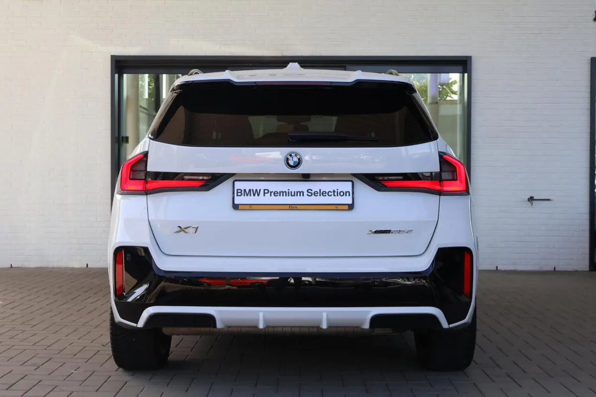 xDrive25e M sport pro | Panoramadak | Drive Assistant plus | Harman Kardon