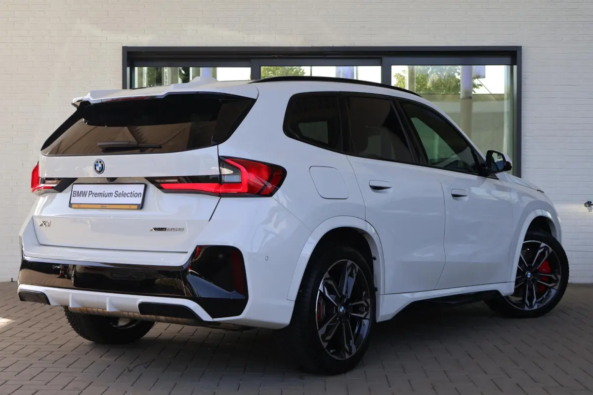 xDrive25e M sport pro | Panoramadak | Drive Assistant plus | Harman Kardon