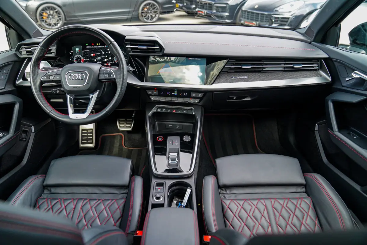 2.0 TFSI S3 quattro | Panorama | RS Zetels | Virtual Cockpit | Bang&Olufsen | Adaptieve Cruise Control | LED