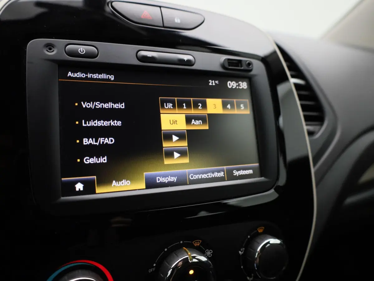 0.9 TCe Limited | Airconditioning | Stoelverwarming | Parkeersensoren |