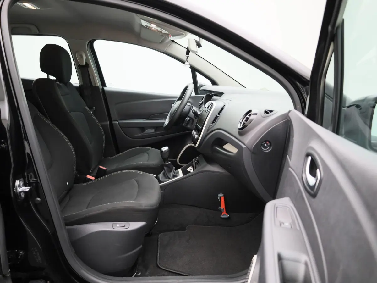0.9 TCe Limited | Airconditioning | Stoelverwarming | Parkeersensoren |