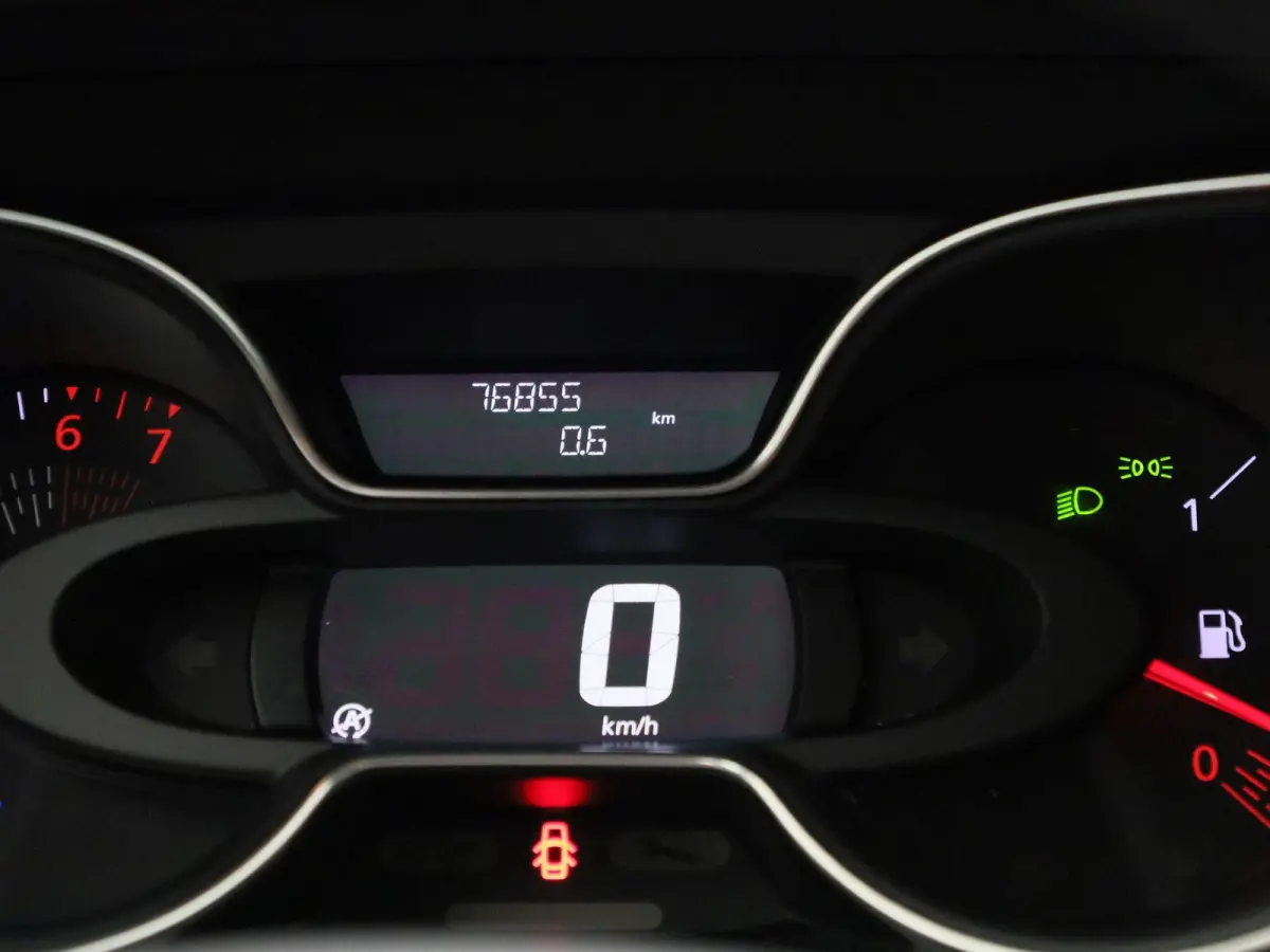0.9 TCe Limited | Airconditioning | Stoelverwarming | Parkeersensoren |