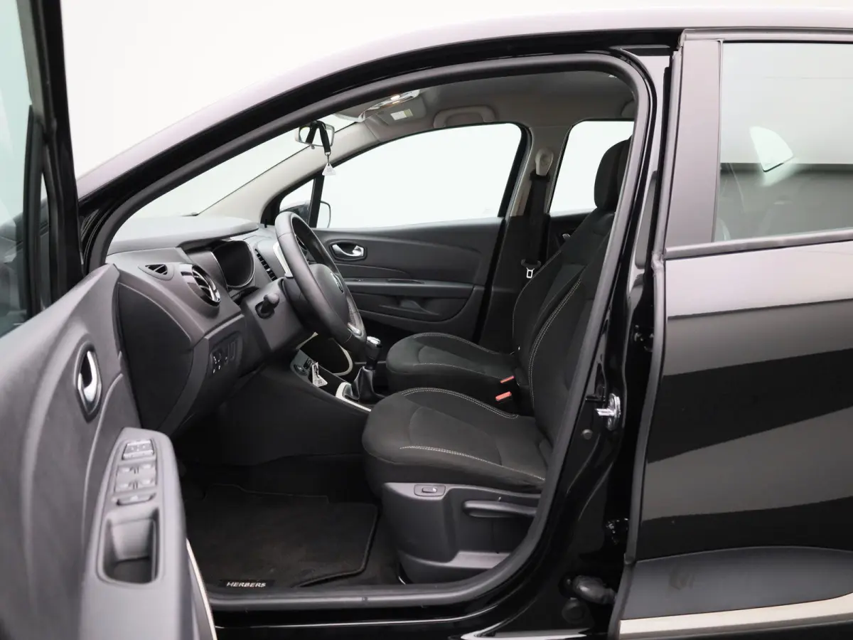 0.9 TCe Limited | Airconditioning | Stoelverwarming | Parkeersensoren |