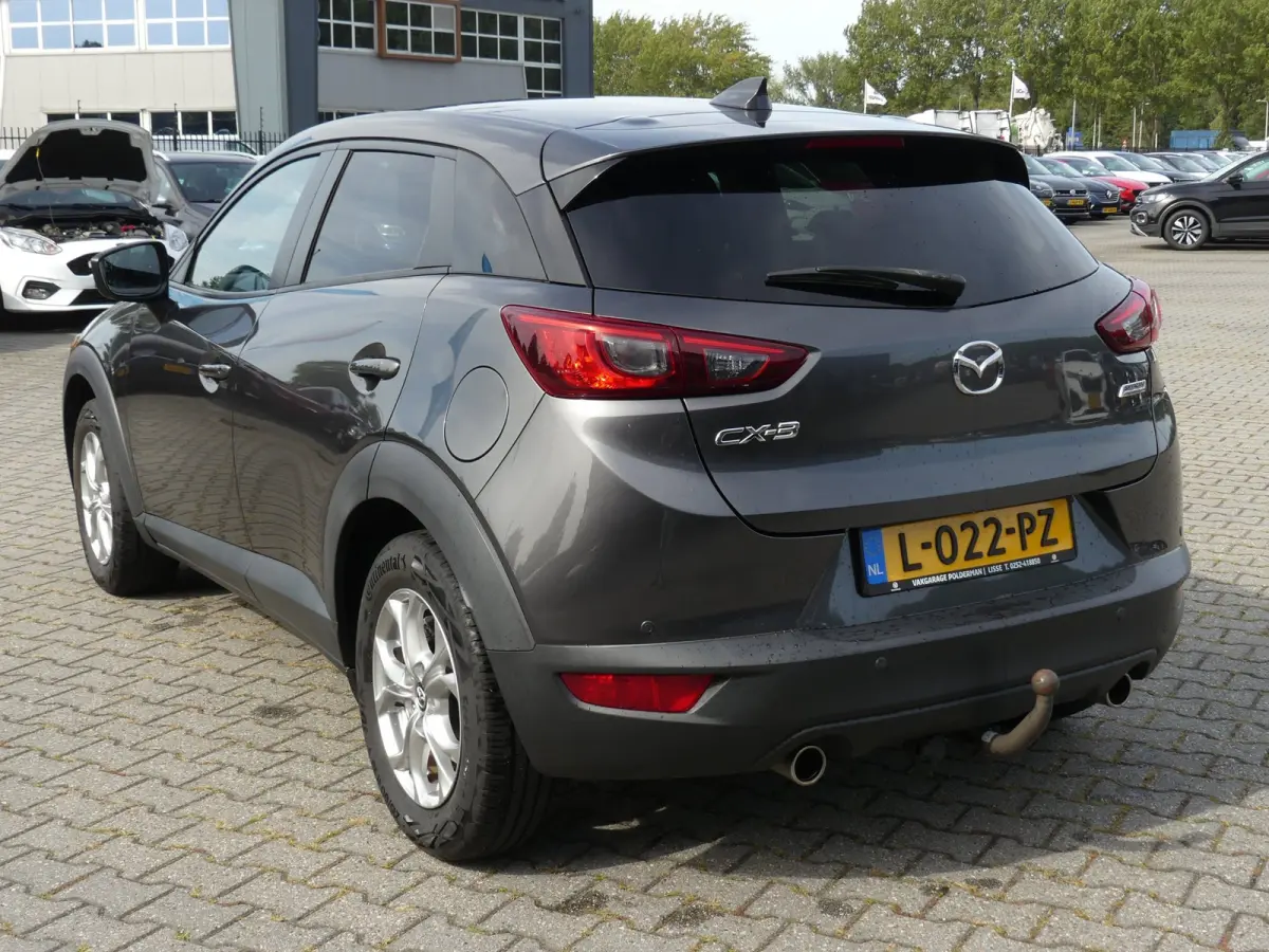 2.0 SkyActiv-G 120pk Dynamic / Trekhaak / Stoelverwarming