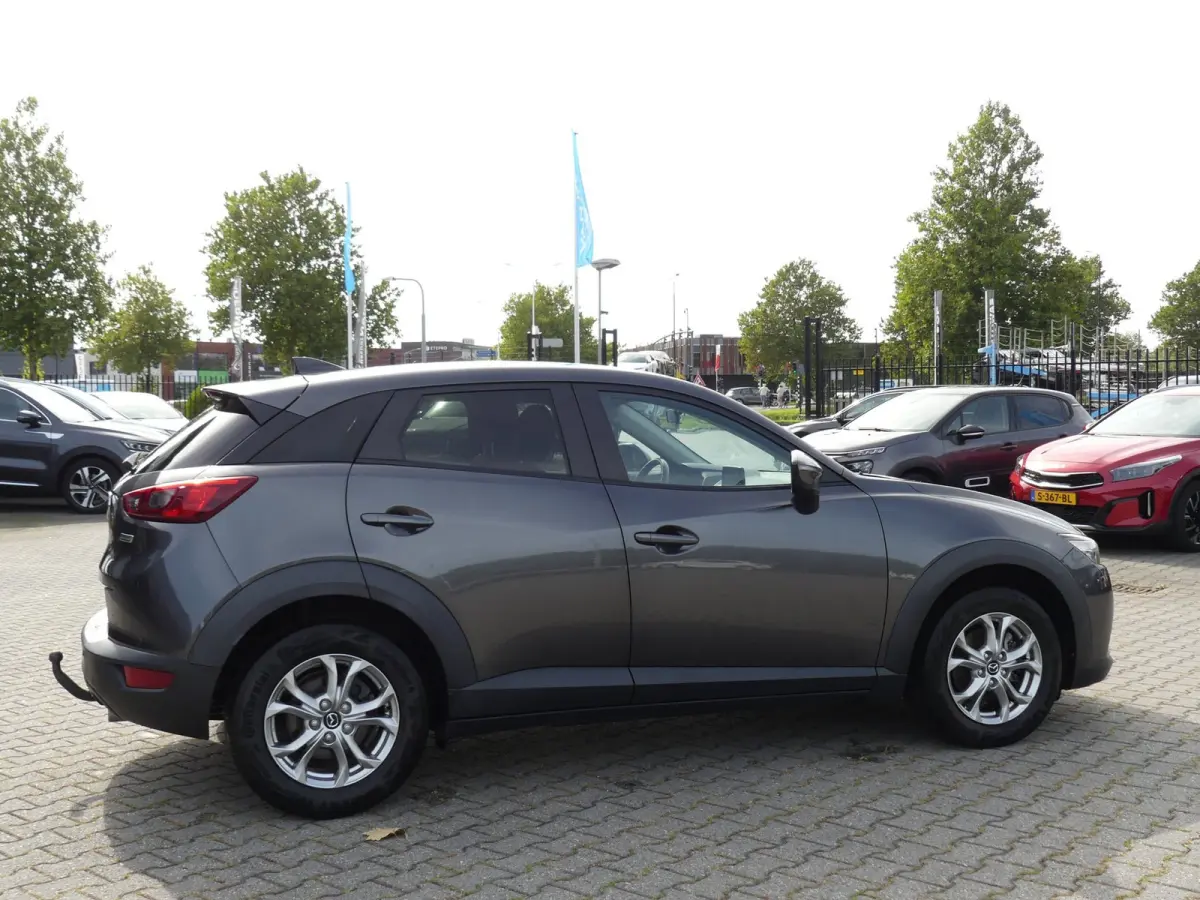 2.0 SkyActiv-G 120pk Dynamic / Trekhaak / Stoelverwarming