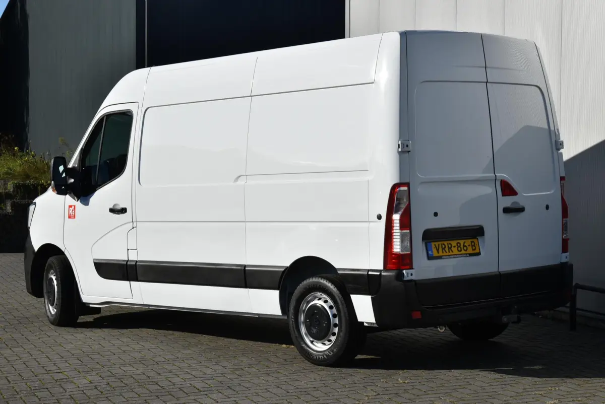 bestel T35 2.3 dCi 135 L2H2 Comfort