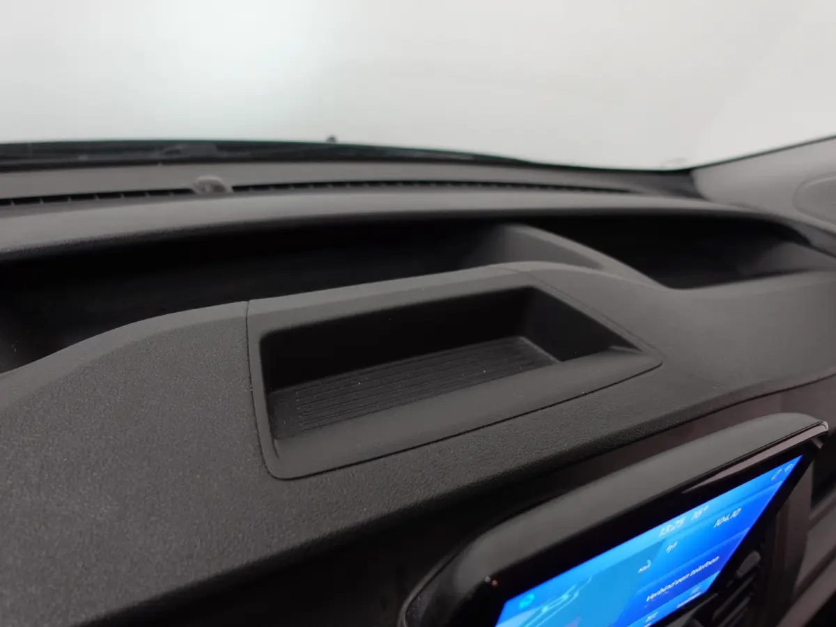 300 2.0 TDCI L2H1 Dubbele Cabine Trend Automaat Airco Navi Cruise Parkeersensoren Camera Trekhaak Carplay