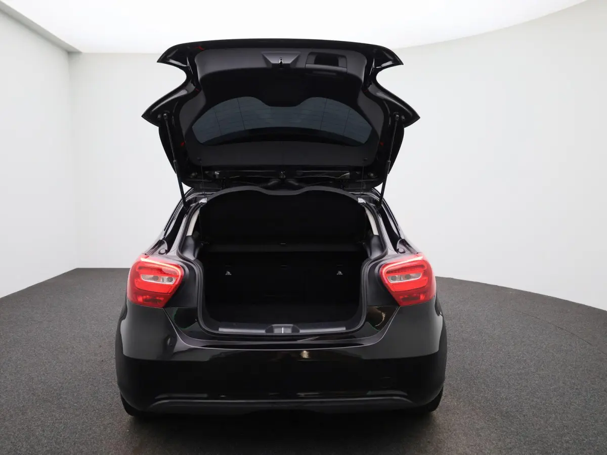160 Sport Edition | Cruise Control | Navigatie | Bluetooth |