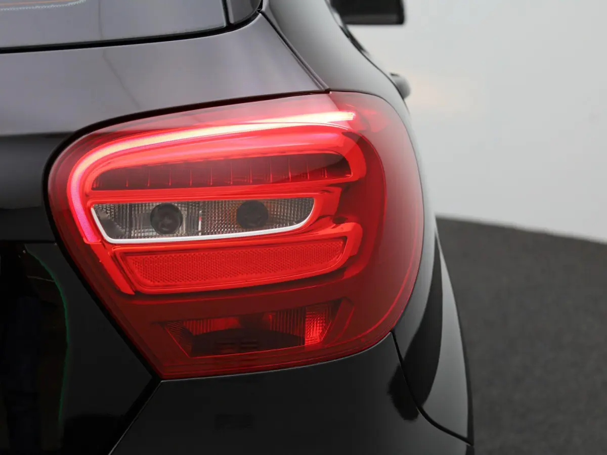 160 Sport Edition | Cruise Control | Navigatie | Bluetooth |